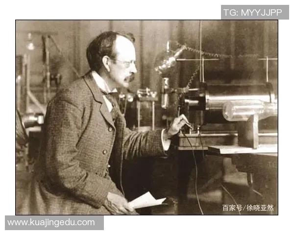 琼斯的传奇人生与科学探索之旅:从实验室到诺贝尔奖的辉煌历程