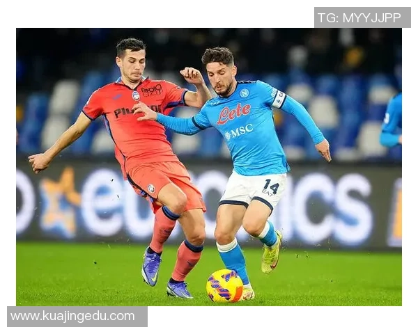 那不勒斯与佩鲁贾的激烈对决展现足球魅力与战术智慧的较量